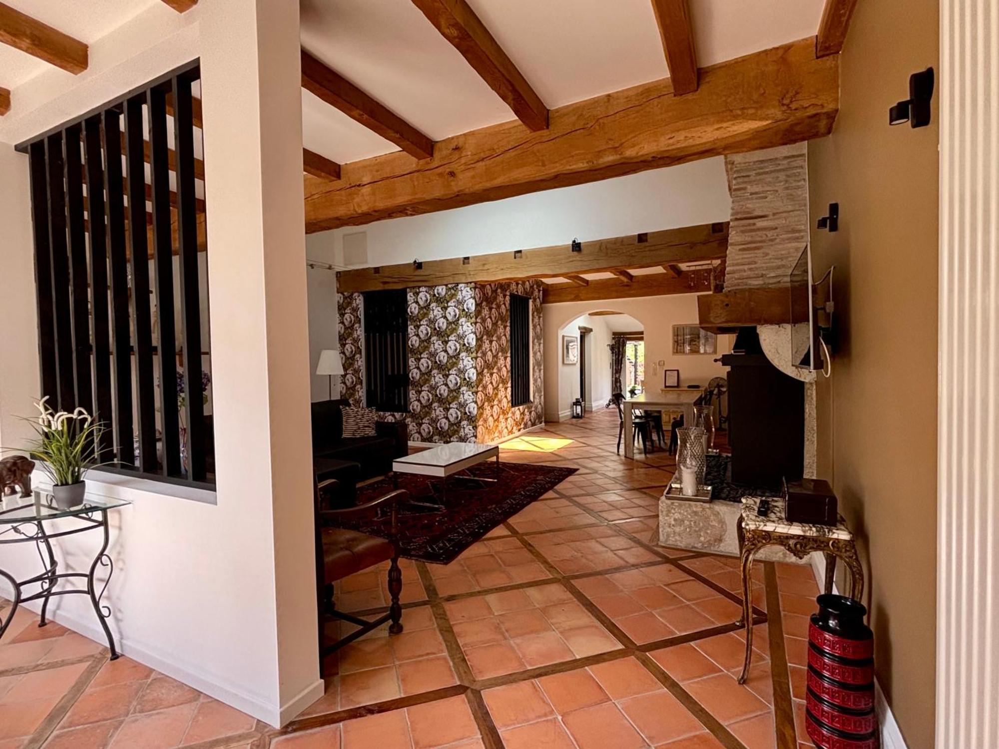 Domaine Des Monges Bed and Breakfast Saint-Seurin-de-Prats Buitenkant foto